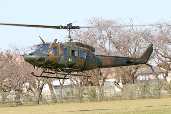 陸上自衛隊 UH 1J 多用途ヘリコプター 41844 勝田駐屯地 2016年11月6日