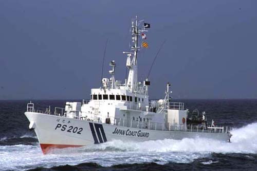 海上保安庁艦船 高速特殊警備船 つるぎ型 PS202 ほたか 東京湾羽田沖 
