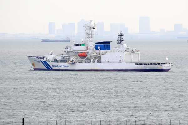 海上保安庁艦船 ヘリコプター２機搭載型巡視船 しきしま型 Plh32 あきつしま 羽田沖 19年10月21日